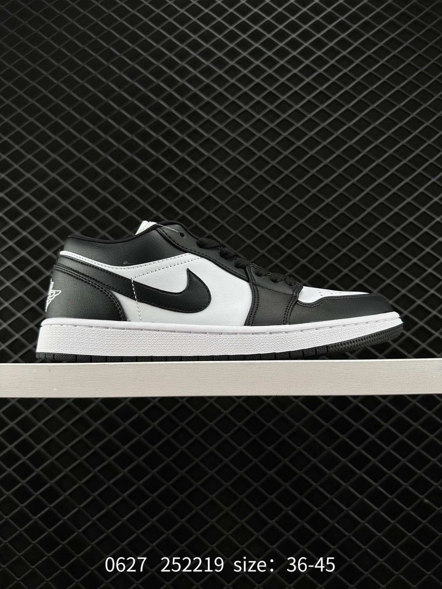 Air Jordan 1 Low AJ1